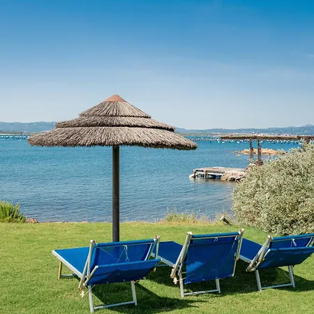 Al Mare Di Cala Saccaia Semesterbostad Pittulongu