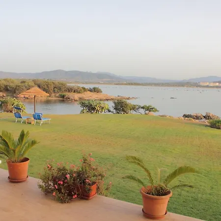 Al Mare Di Cala Saccaia Holiday home