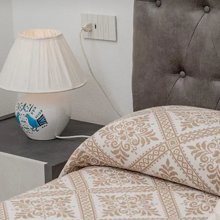 Al Mare Di Cala Saccaia