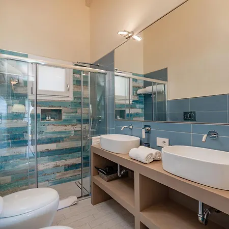 بيت للعطل Al Mare Di Cala Saccaia